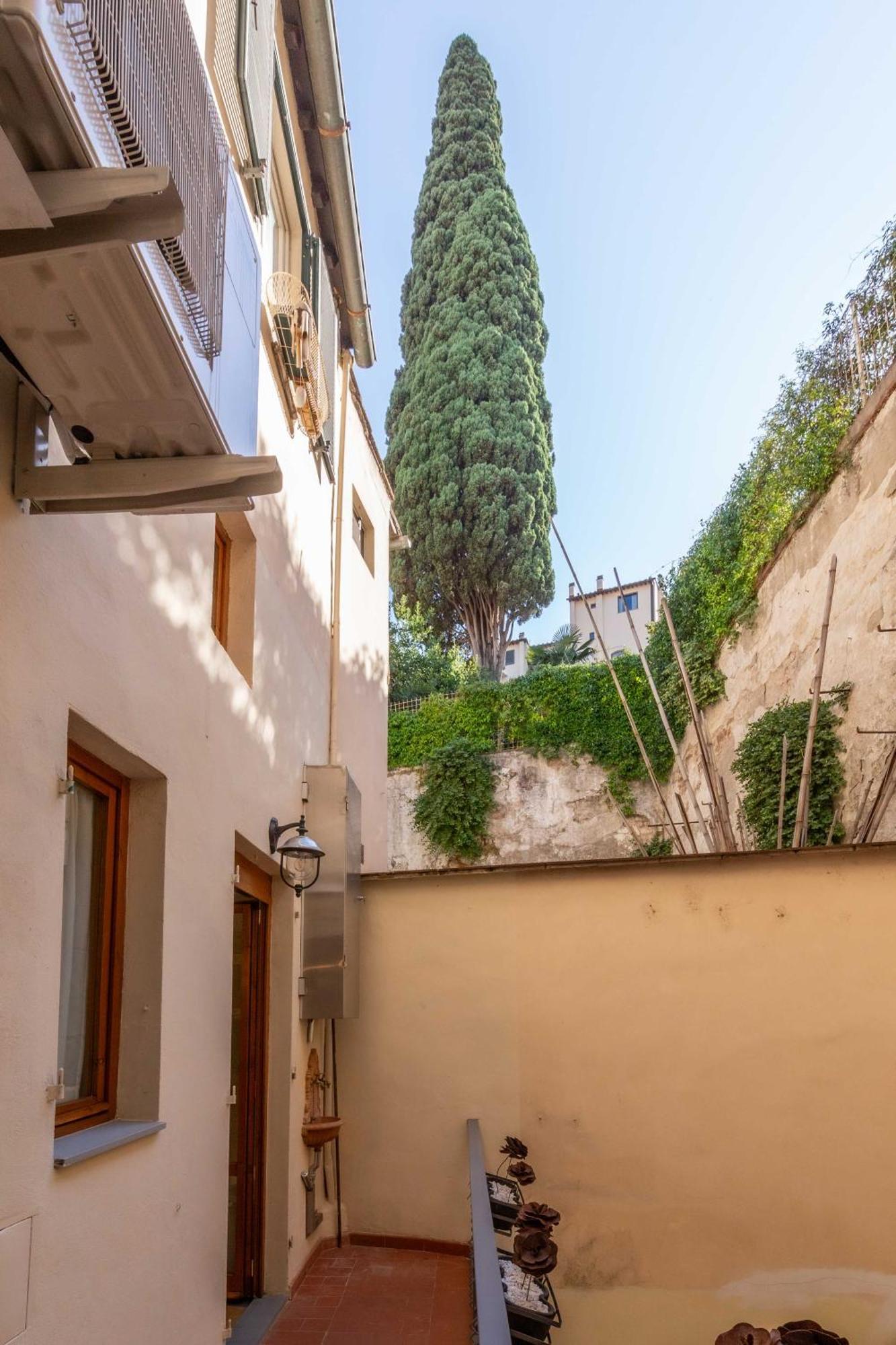 Appartamento Palazzo Bardi Apartments N 2 Флоренция Екстериор снимка