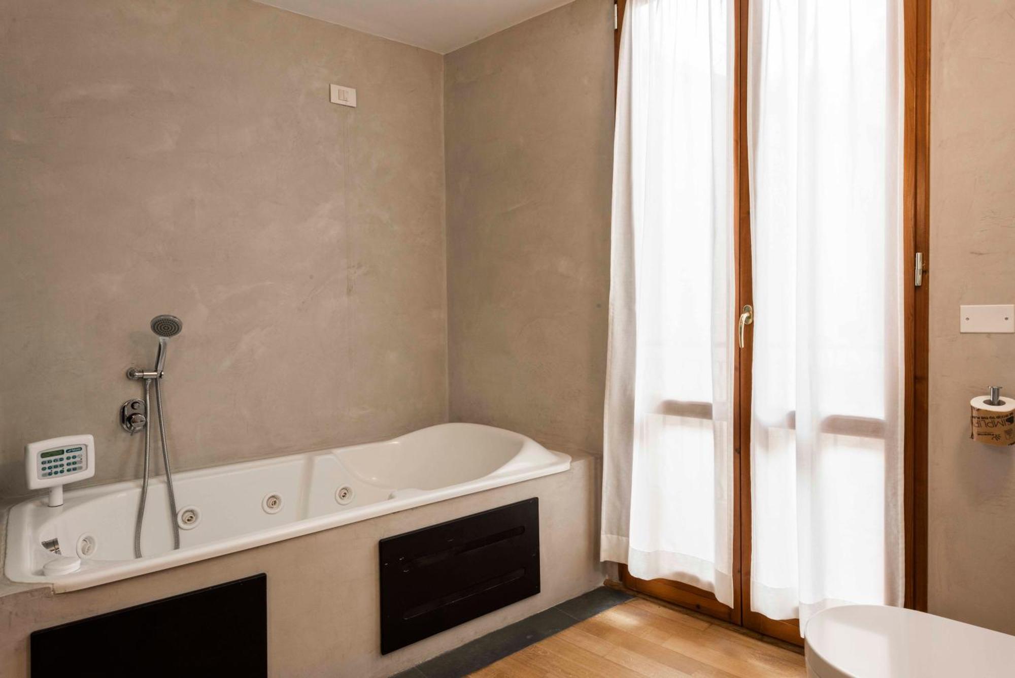 Appartamento Palazzo Bardi Apartments N 2 Флоренция Екстериор снимка